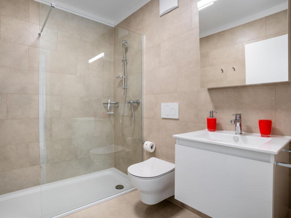 Loctowers A4-5-4 By Interhome Locarno